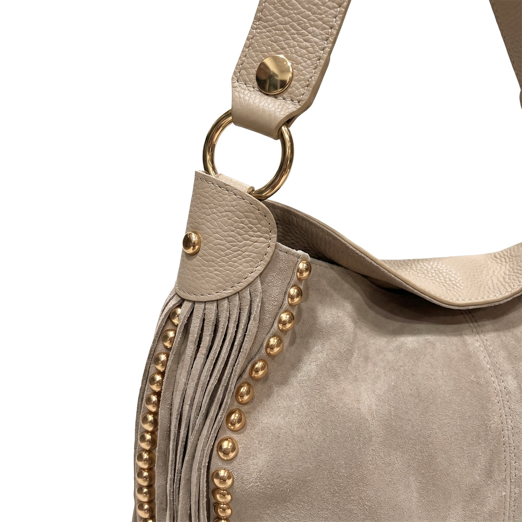 LYRA - Bolso de hombro con flecos y tachuelas BEIGE