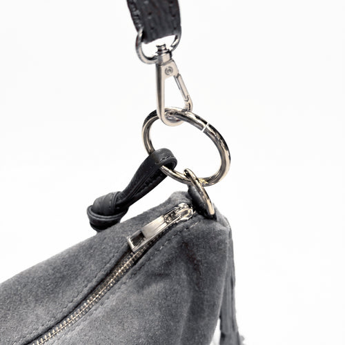 TIERRA - Bolso bandolera de flecos de piel GRIS