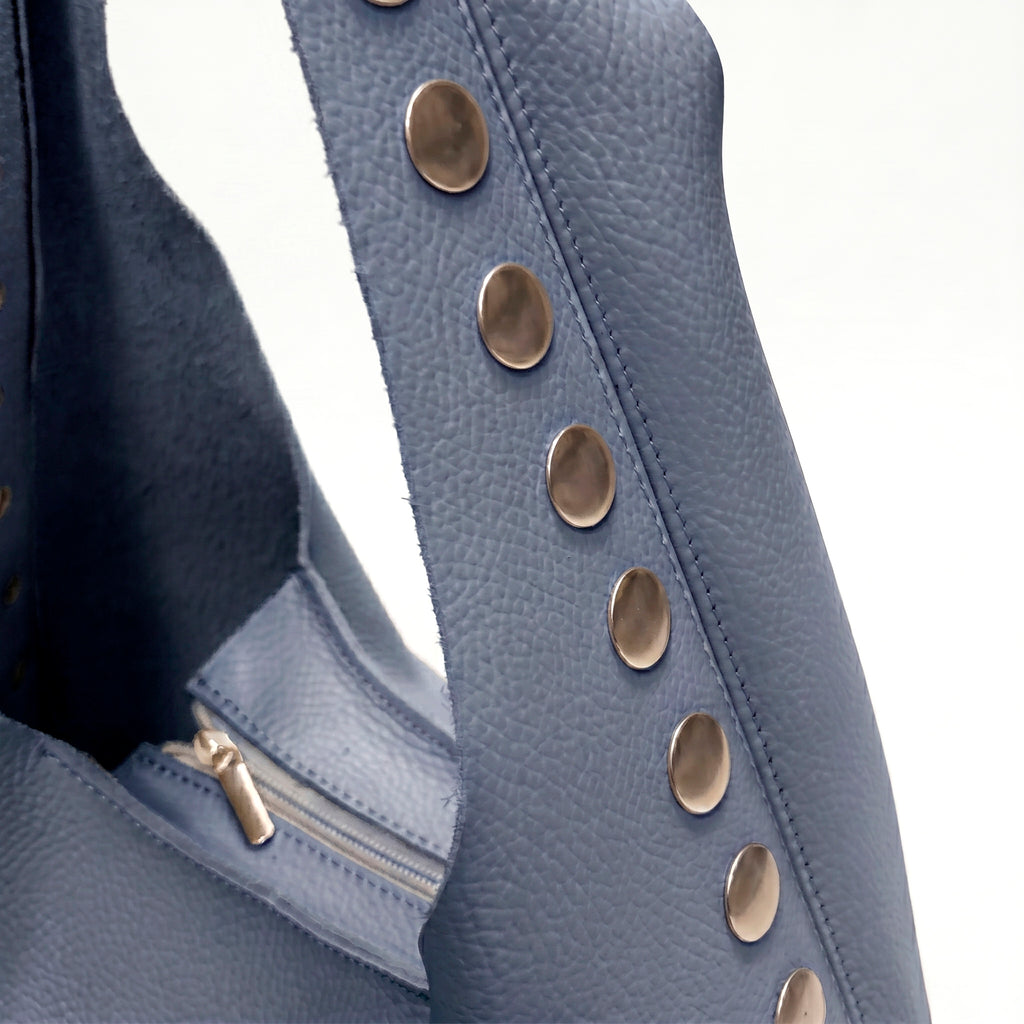 VENUS - Bolso de hombro con tachuelas AZUL