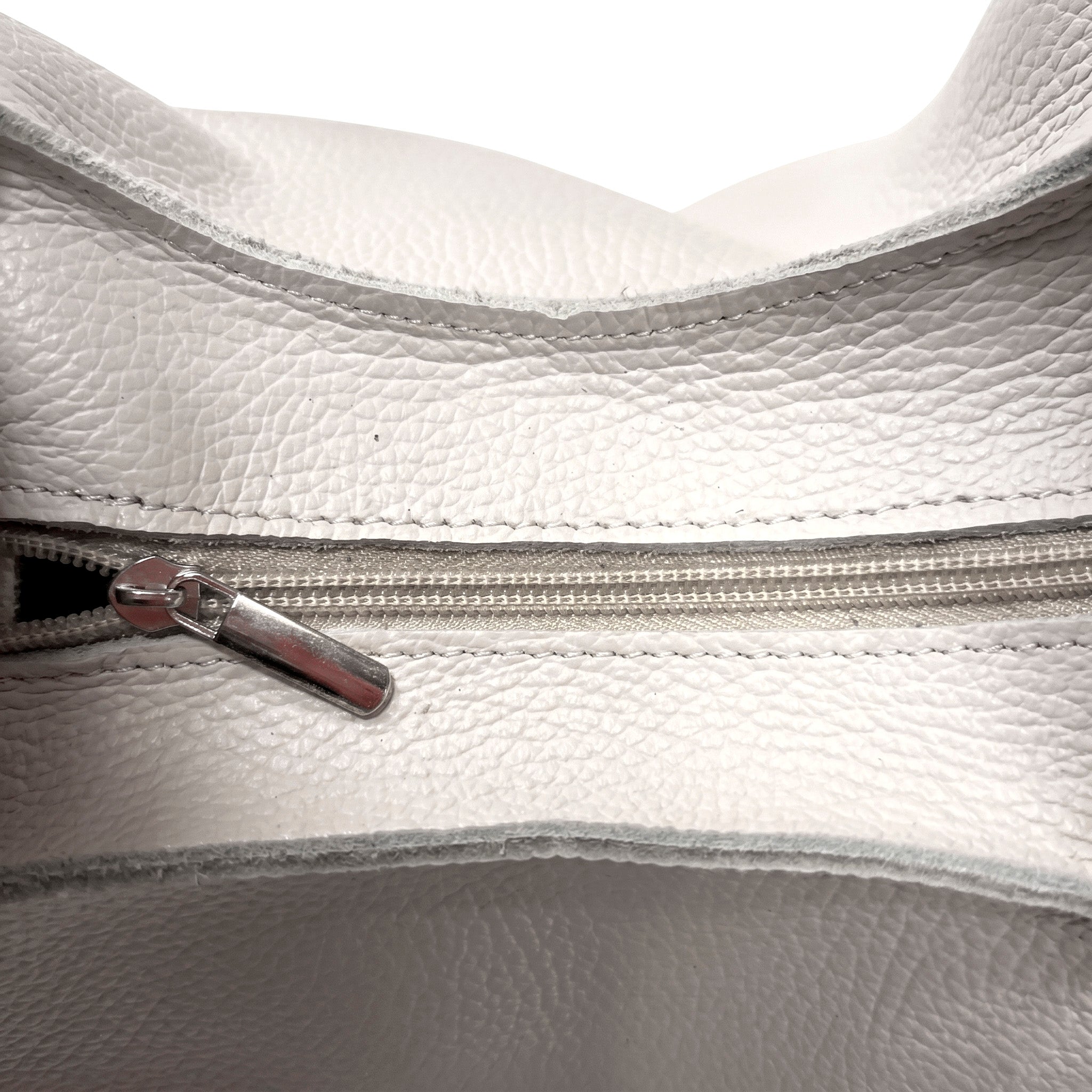 VENUS - Bolso de hombro con tachuelas BLANCO